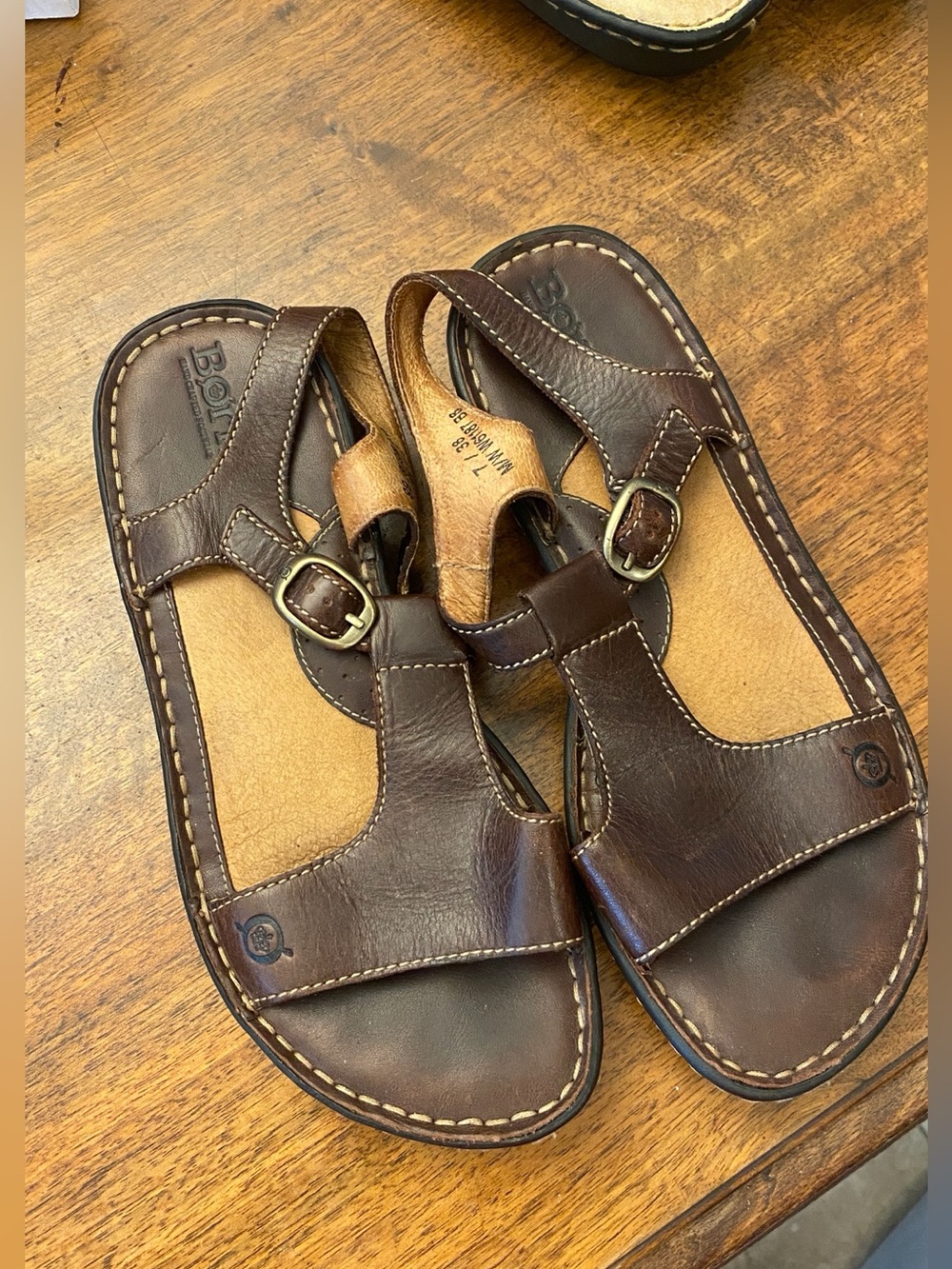 Born Sandals Women's Size 7 Brown Leather